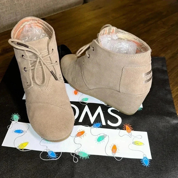Tom’s Women Suede Tan Wedge Ankle Bootie Shoe Size 8 - Picture 1 of 14
